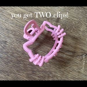 HELLO KITTY-TWO (NWT) Pink Metal Hair Claws/Clips